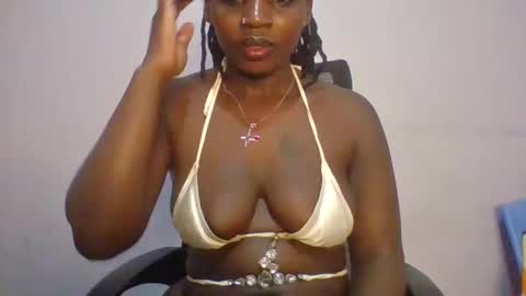 phanice online show from January 6, 5:38 pm