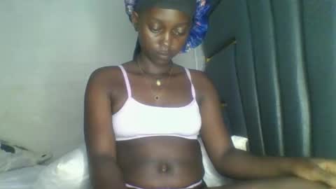 Bella online show from March 29, 1:10 pm