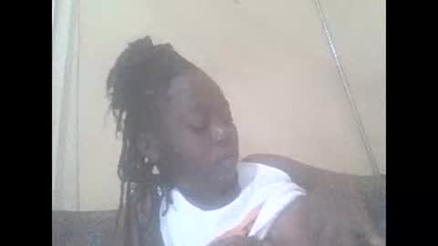 hornygal001 online show from November 4, 3:11 am