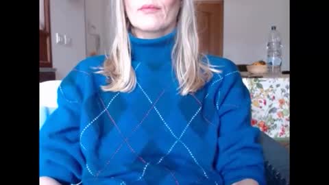 Hornyssima online show from January 18, 10:00 am