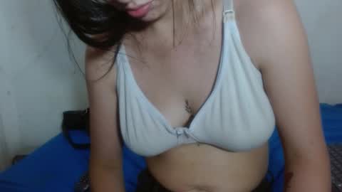 hot_and_complacent_latin online show from January 14, 8:14 pm