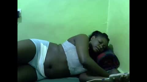 hot_girlly online show from January 8, 4:05 am