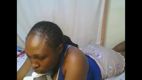 hot_masha online show from April 18, 7:22 am