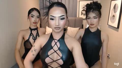 Nikki online show from March 27, 8:09 pm