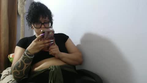 Hot and PowerHOPE U MISS ME online show from February 14, 3:11 am