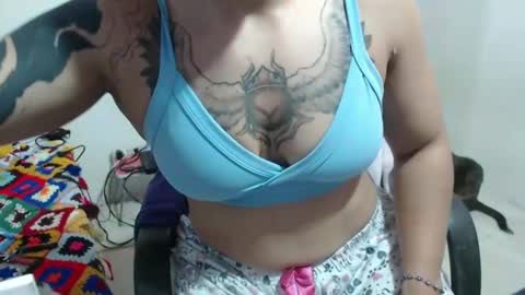 Hot and PowerHOPE U MISS ME online show from September 17, 3:15 am