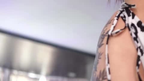 Anais online show from April 17, 8:38 am