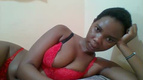 Queen online show from February 17, 5:25 am