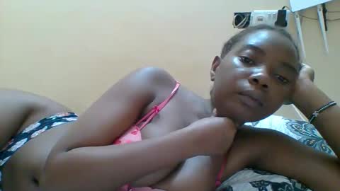 Queen online show from December 13, 9:43 pm