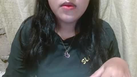 hotiemorenagurl18 online show from October 5, 5:23 am