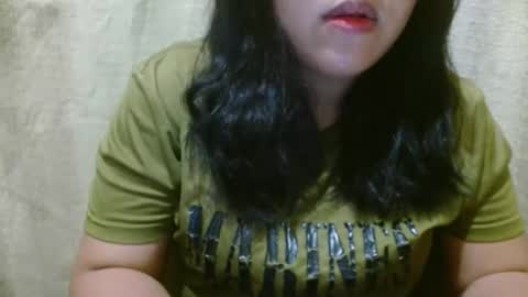 hotiemorenagurl18 online show from October 23, 2:23 pm