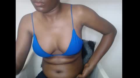 hotjessie0 online show from February 4, 6:49 am