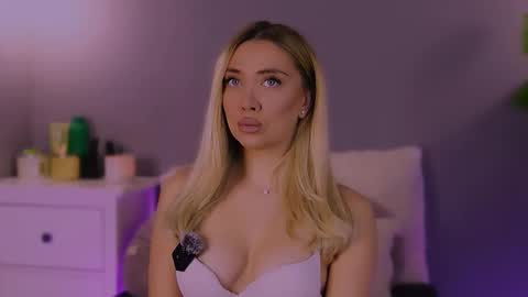 Maria online show from December 3, 7:22 am