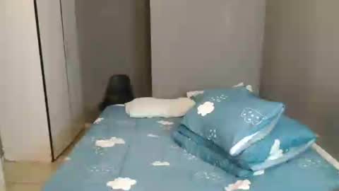hotlilya online show from July 10, 6:19 pm