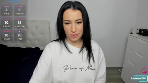 hotmorenaxxx online show from February 11, 11:23 am