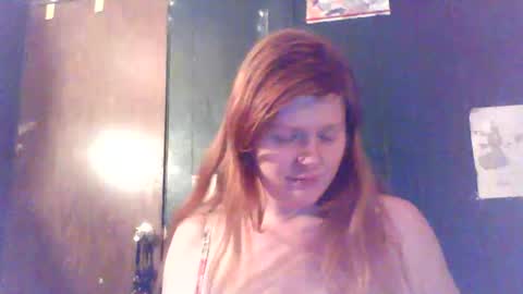 hotredhead666 online show from January 13, 6:19 am