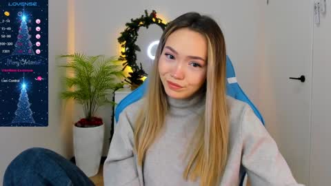 hello Im Eva online show from December 24, 8:33 am