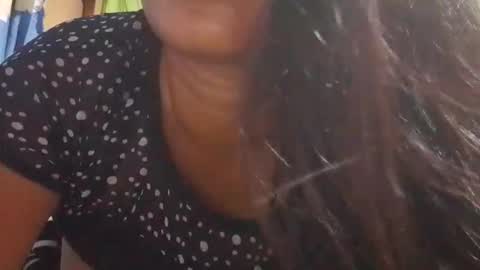 Lyn online show from March 11, 8:55 pm