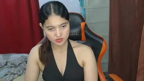 hottiqueeny online show from December 4, 1:09 pm