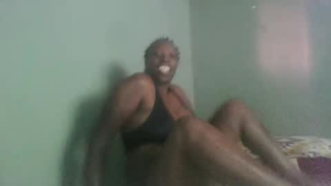 hotwet519320 online show from April 19, 10:48 am