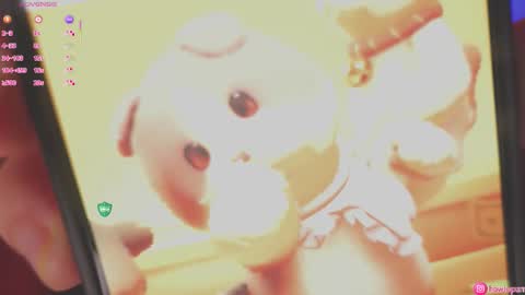 Mia online show from October 24, 5:09 pm