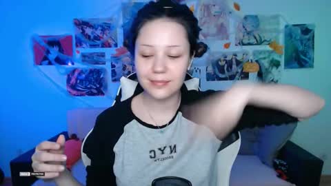 HugoMin online show from October 13, 2:53 pm