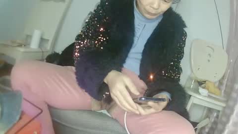 hujiajia520321431 online show from March 19, 11:03 am