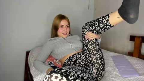 Hyun Joo online show from October 7, 4:22 pm