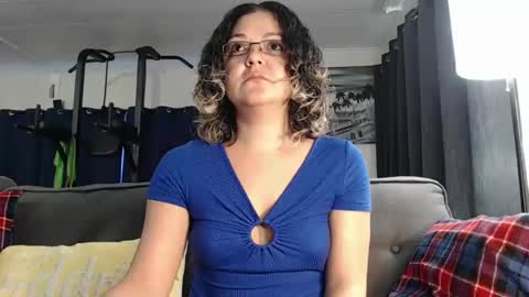 ShortStuff online show from February 25, 5:08 pm