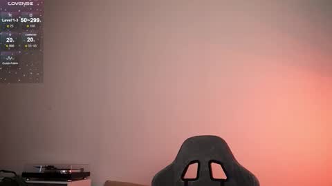 Meg  online show from October 12, 6:16 am