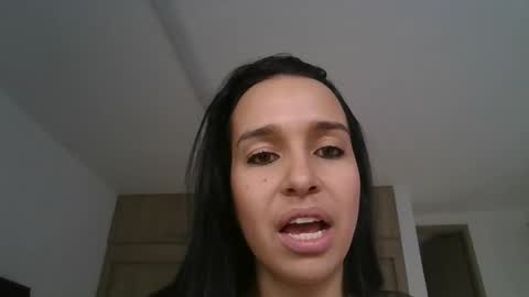 iam_your_fantasy online show from April 17, 9:39 pm