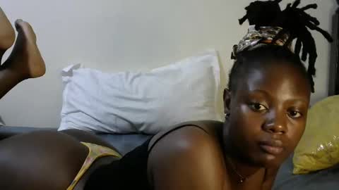 iampolca online show from February 6, 5:03 am