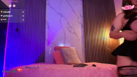 V I C T O R I A online show from October 9, 7:51 pm