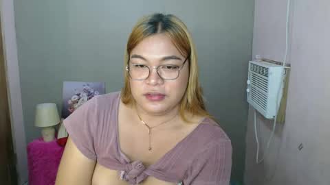 iana online show from December 14, 7:03 pm