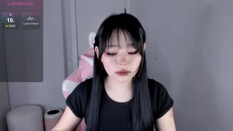 Hitomi   online show from February 10, 3:09 am