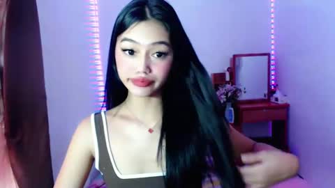 icy_19 online show from February 11, 5:26 am