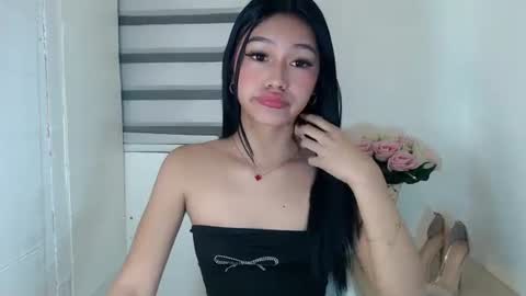 icy_19 online show from January 15, 4:04 am