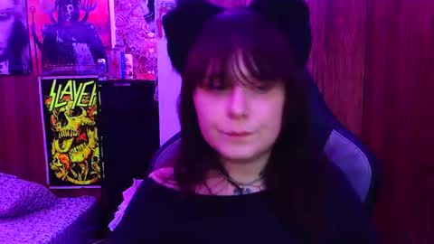 idamilliscent online show from March 16, 2:14 am