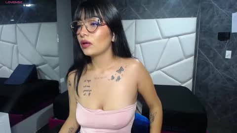 Tifanny online show from February 14, 12:07 pm