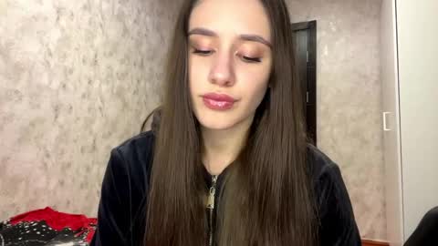 Sofy online show from April 22, 1:08 pm