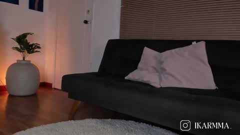 Lua     online show from January 11, 1:32 am