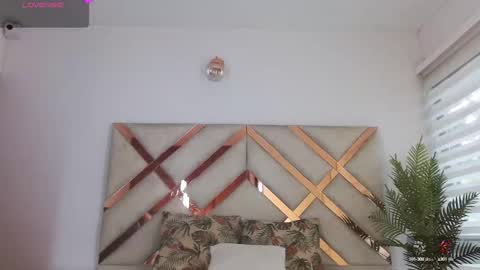 ilitzy cardona online show from October 7, 9:30 pm