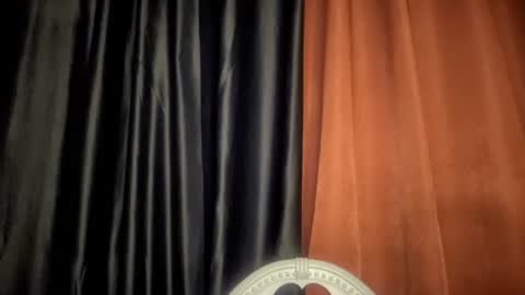 QUEEN KATH online show from March 1, 11:59 pm