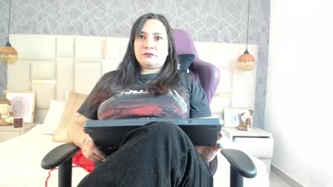 Alaya online show from March 8, 8:24 pm