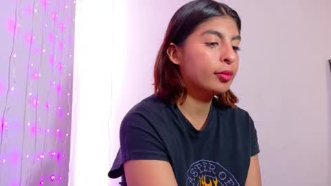 im_anna_ online show from October 19, 8:11 pm