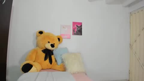 Caro   online show from March 18, 4:06 am