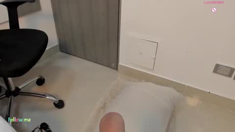 im_lisacb online show from October 5, 10:20 am