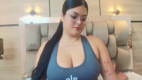 im mou  online show from September 18, 12:58 pm