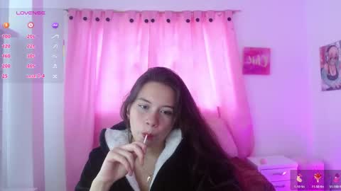 im_tulipan online show from February 23, 7:57 pm