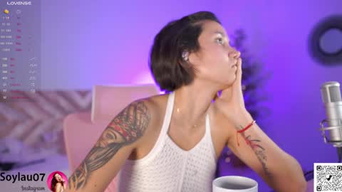 imjess_ online show from October 31, 5:53 am